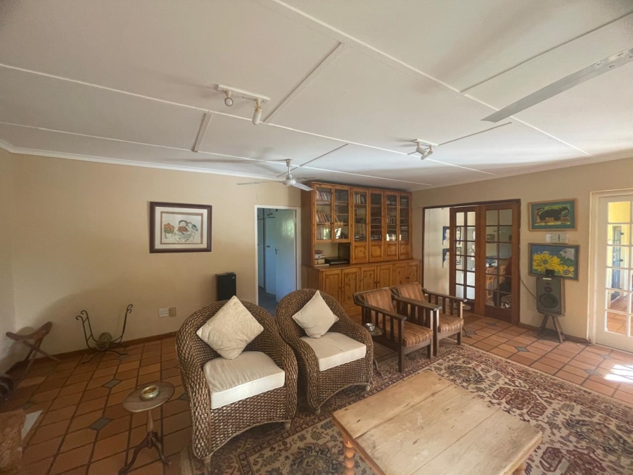 Commercial Property for Sale in De Rust Western Cape